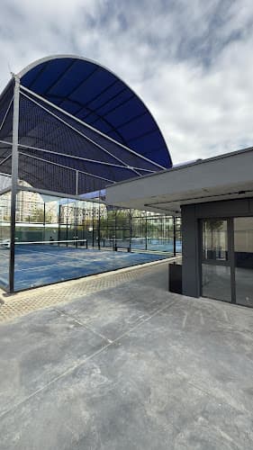 Padel Gldani
